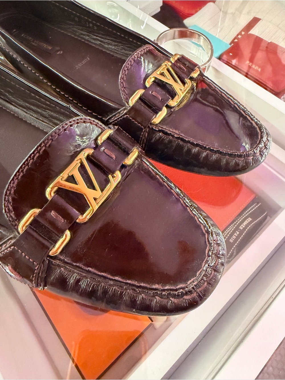 Louis Vuitton Patent Loafers in beautiful brown with Gold Hardware